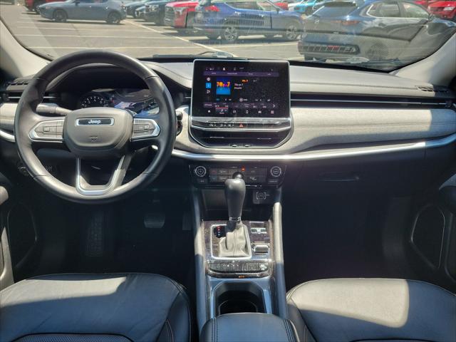 2022 Jeep Compass Latitude Lux 4x4