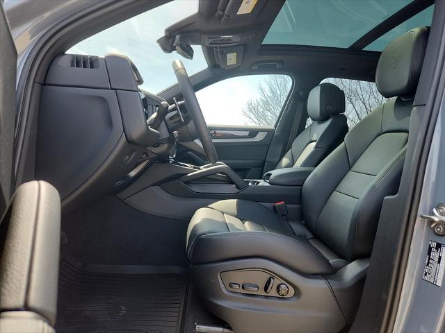 2026 Porsche Cayenne Unknown