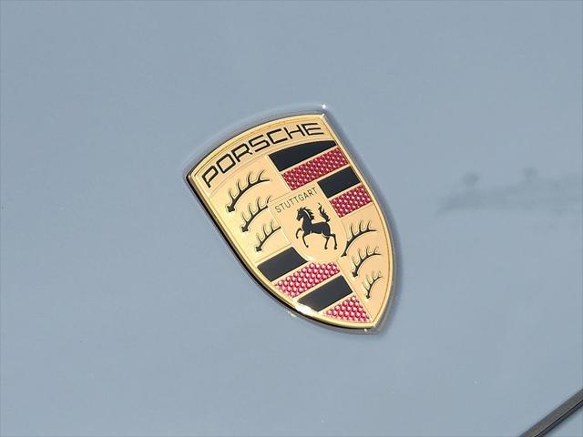 2026 Porsche Cayenne Unknown