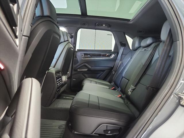 2026 Porsche Cayenne Unknown