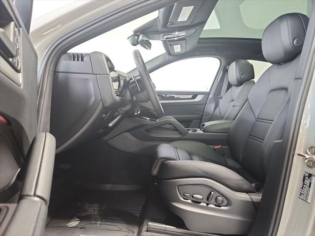 2026 Porsche Cayenne Unknown