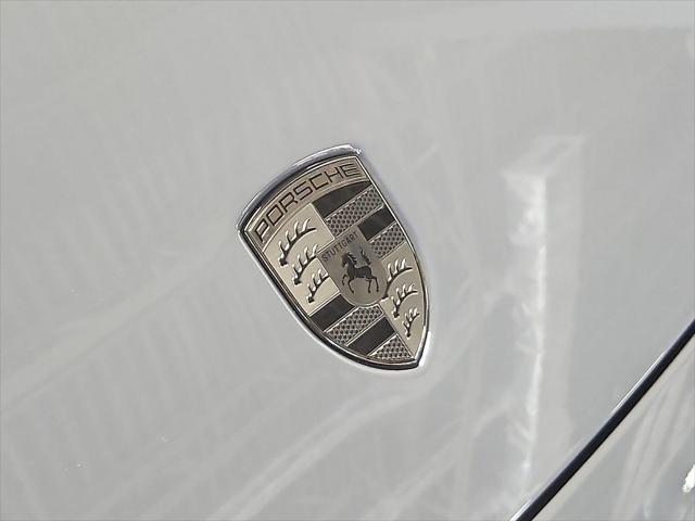 2026 Porsche Macan Electric Turbo