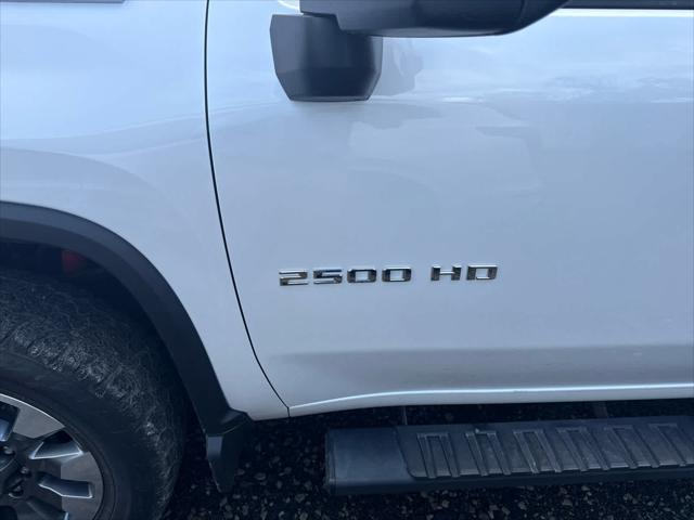 2022 Chevrolet Silverado 2500HD 4WD Crew Cab Standard Bed LT 2022 Chevrolet Silverado 2500HD 4WD Crew Cab Standard Bed LT