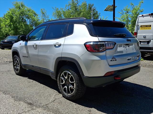 2025 Jeep Compass Trailhawk 4x4