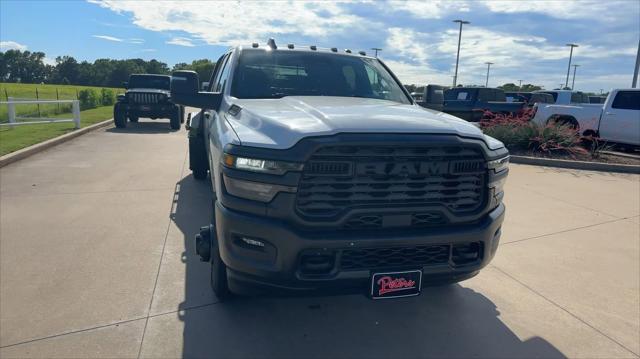 2026 RAM 3500 Chassis RAM 3500 TRADESMAN CREW CAB CHASSIS 4X4 60 CA
