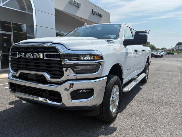 2025 RAM 2500 Big Horn Crew Cab 4x4 64 Box 2025 RAM 2500 Big Horn Crew Cab 4x4 64 Box