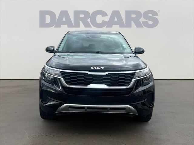 2023 Kia Seltos LX 2023 Kia Seltos LX
