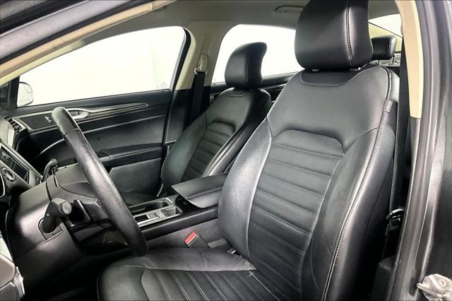 Used 2017 Ford Fusion SE For Sale in Olive Branch, MS