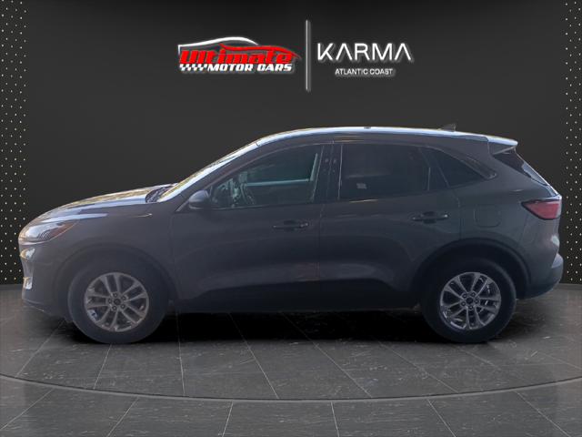 2022 Ford Escape SE Hybrid