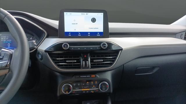 2022 Ford Escape SE Hybrid