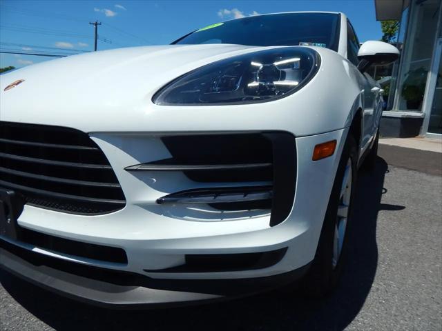 2021 Porsche Macan AWD