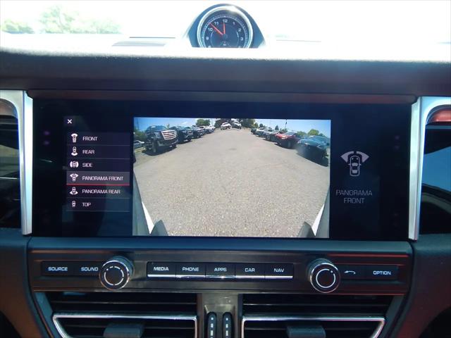 2021 Porsche Macan AWD