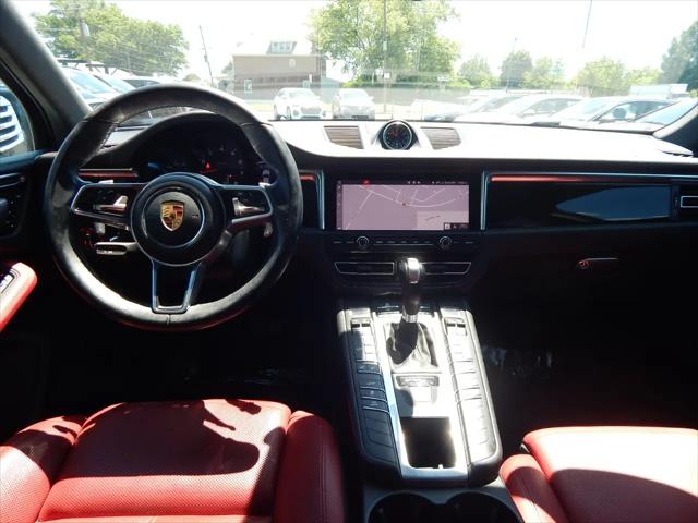 2021 Porsche Macan AWD