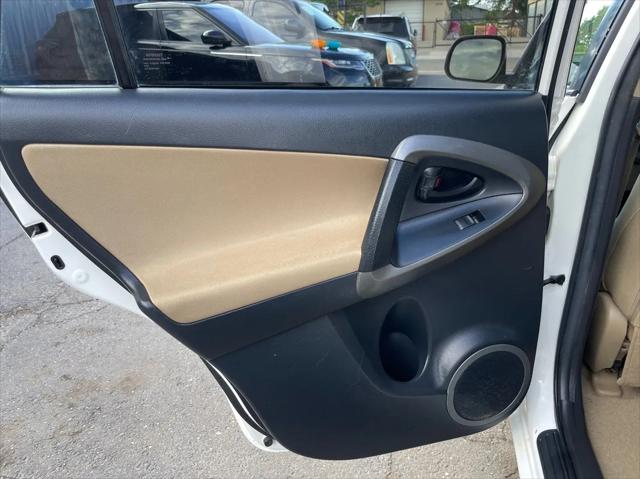 2011 Toyota RAV4 Base V6
