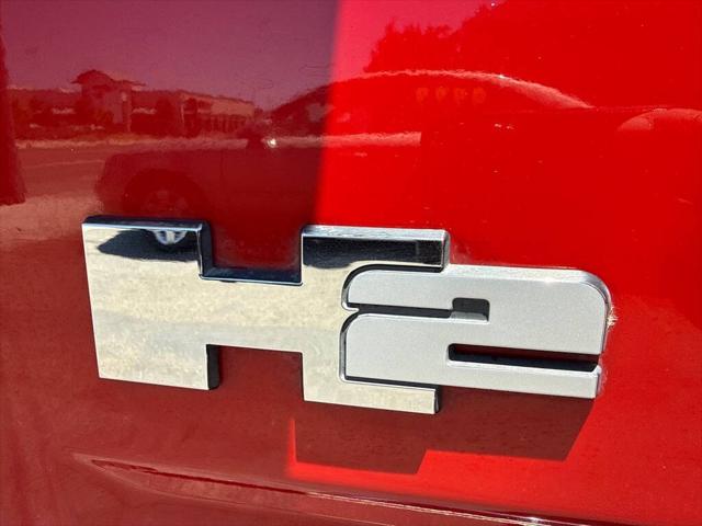 2004 HUMMER H2 Base 4WD 4dr SUV
