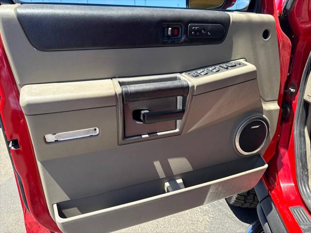 2004 HUMMER H2 Base 4WD 4dr SUV