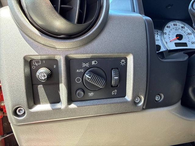 2004 HUMMER H2 Base 4WD 4dr SUV