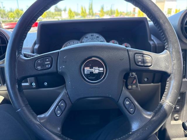2004 HUMMER H2 Base 4WD 4dr SUV