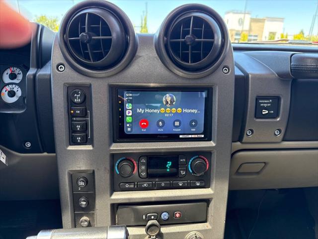 2004 HUMMER H2 Base 4WD 4dr SUV