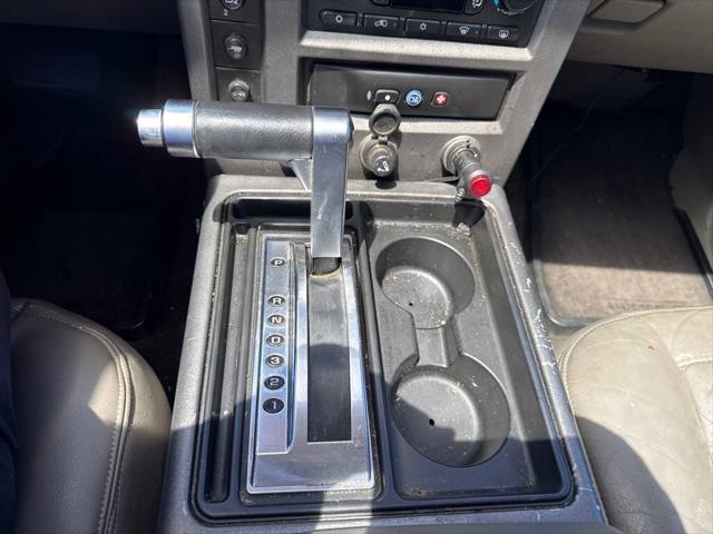 2004 HUMMER H2 Base 4WD 4dr SUV