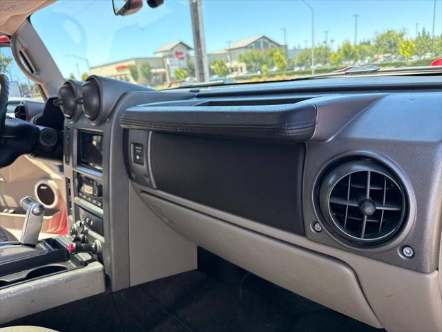 2004 HUMMER H2 Base 4WD 4dr SUV