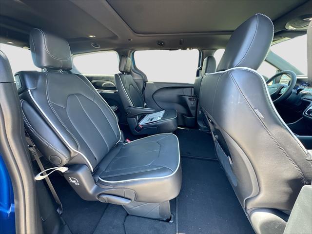 2027 Chrysler Pacifica Limited