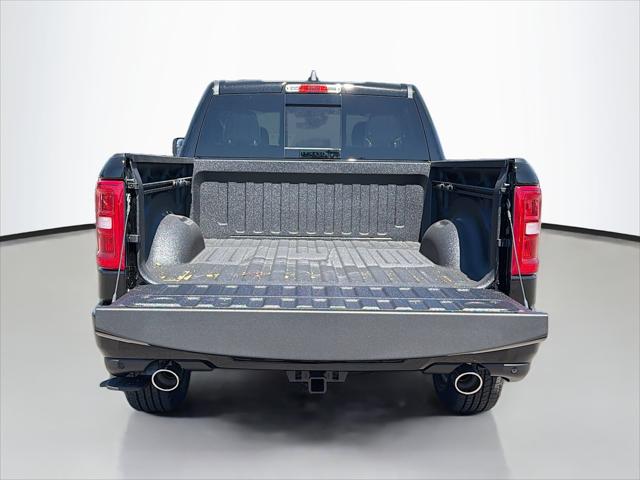 2026 Ram 1500 Big Horn Crew Cab 4x4 64 Box