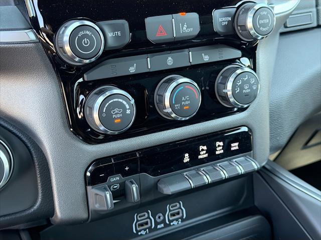 2026 Ram 1500 Big Horn Crew Cab 4x4 64 Box