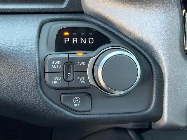2026 Ram 1500 Big Horn Crew Cab 4x4 64 Box
