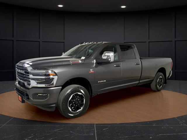 2026 RAM Ram 3500 RAM 3500 LARAMIE CREW CAB 4X4 8 BOX