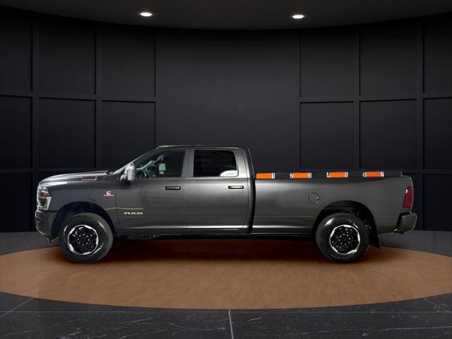 2026 RAM Ram 3500 RAM 3500 LARAMIE CREW CAB 4X4 8 BOX