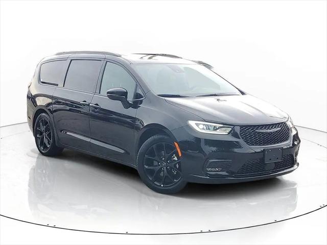 2026 Chrysler Pacifica Limited for sale in Chicago, IL