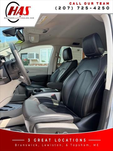 2023 Chrysler Pacifica Touring L