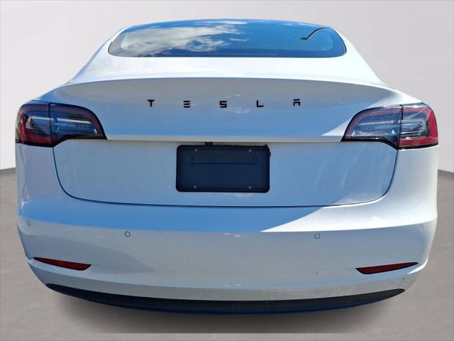 2021 Tesla Model 3 Standard Range Plus Rear-Wheel Drive
