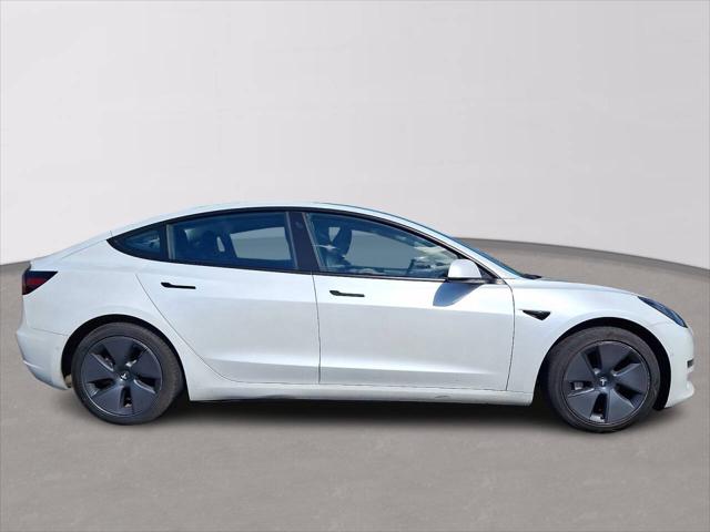 2021 Tesla Model 3 Standard Range Plus Rear-Wheel Drive
