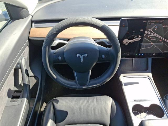 2021 Tesla Model 3 Standard Range Plus Rear-Wheel Drive