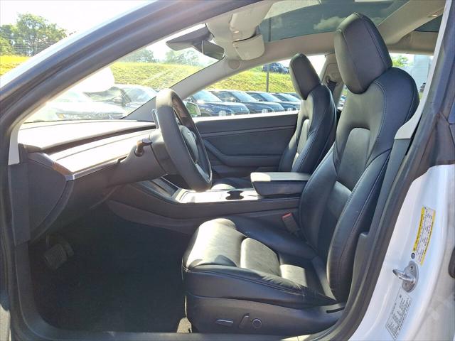 2021 Tesla Model 3 Standard Range Plus Rear-Wheel Drive