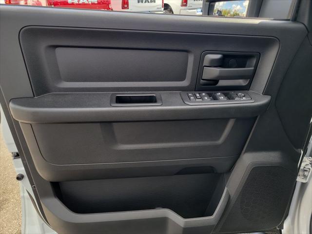 2026 Ram 3500 Tradesman Crew Cab 4x2 8' Box
