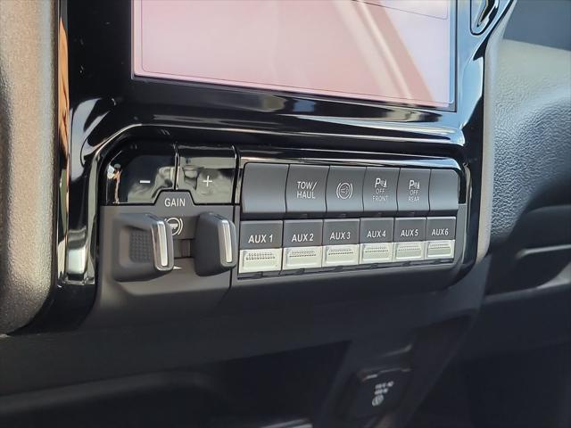 2026 Ram 3500 Tradesman Crew Cab 4x2 8' Box