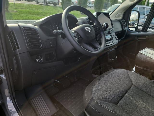 2026 Ram ProMaster Cargo Van Tradesman Low Roof 136 WB w/Pass Seat