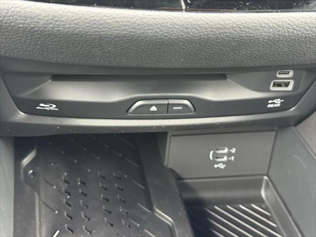 2027 Chrysler Pacifica Pinnacle