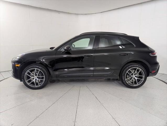 2026 Porsche Macan Unknown