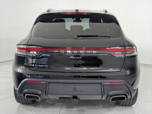 2026 Porsche Macan Unknown