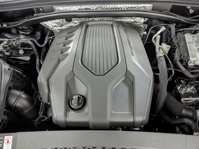 2026 Porsche Macan Unknown