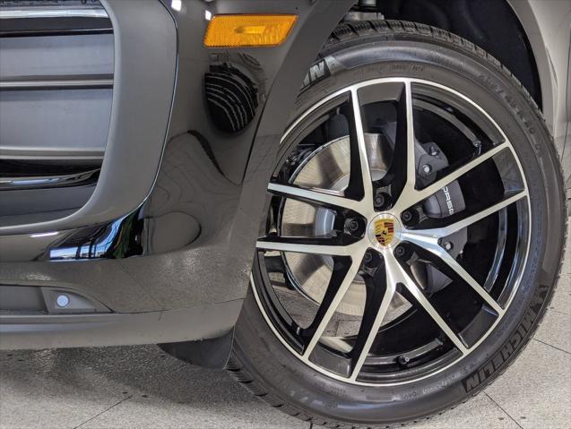 2026 Porsche Macan Unknown