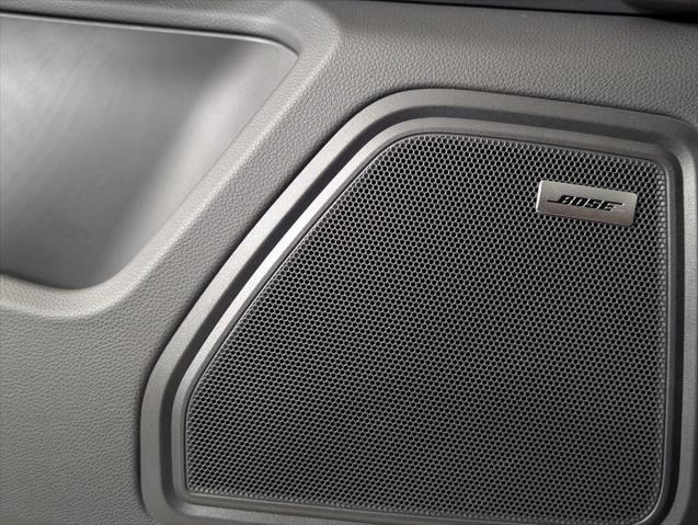 2026 Porsche Macan Unknown