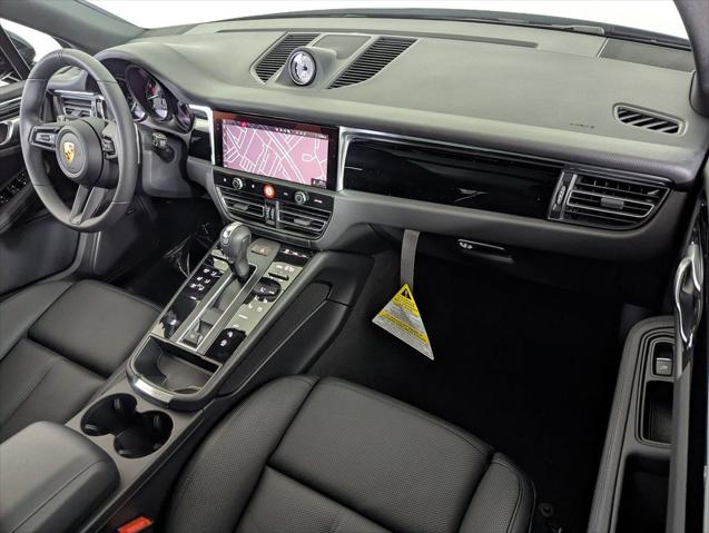2026 Porsche Macan Unknown