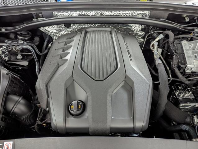 2026 Porsche Macan Unknown