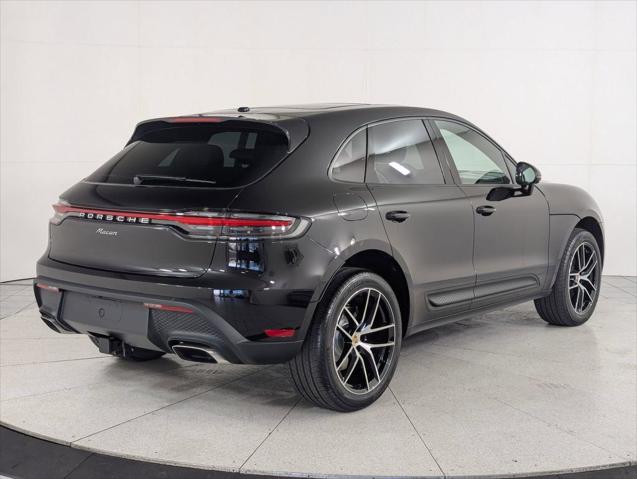 2026 Porsche Macan Unknown