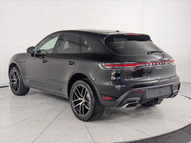 2026 Porsche Macan Unknown